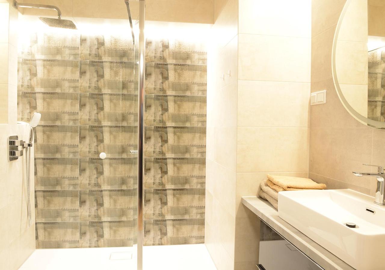 Apartamenty Gaja กรินีซา ดรอยจ์ ภายนอก รูปภาพ